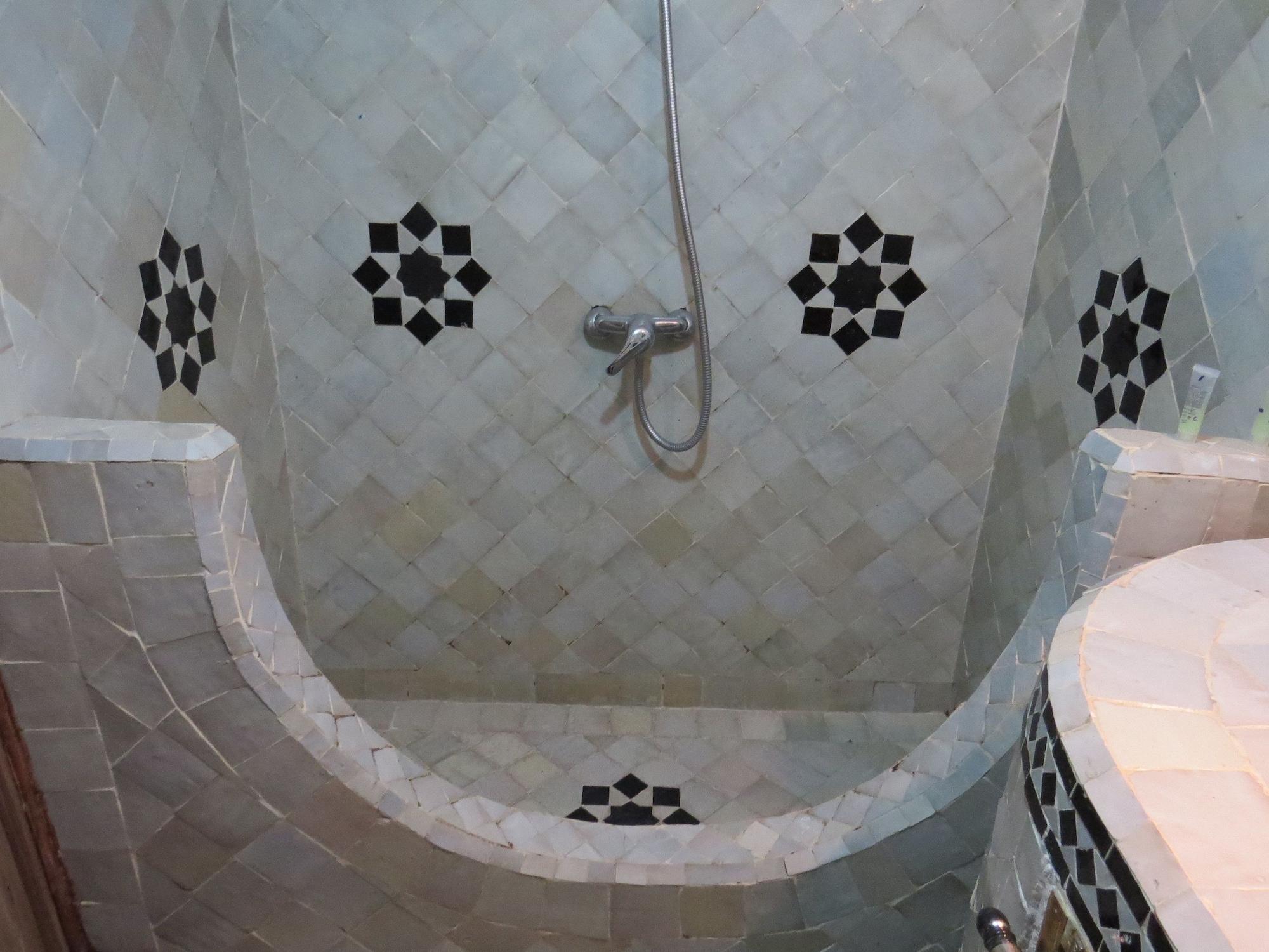 Riad Arous Chamel Tangeri Esterno foto